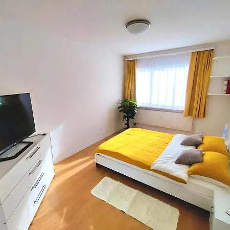 With 2 Bedrooms And Fully Equiped *