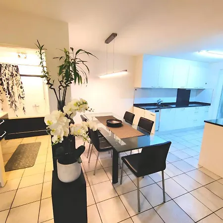 公寓 With 2 Bedrooms And Fully Equiped Haag